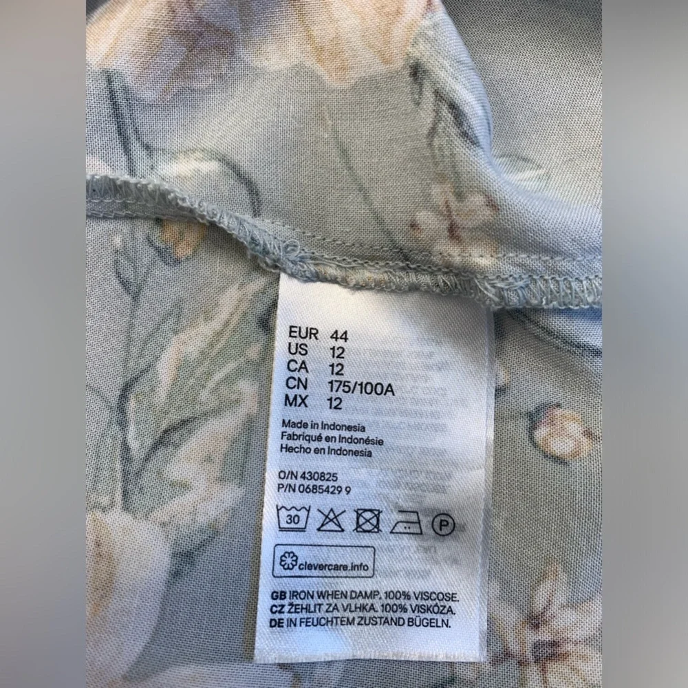 H&M - Picture 6 of 6